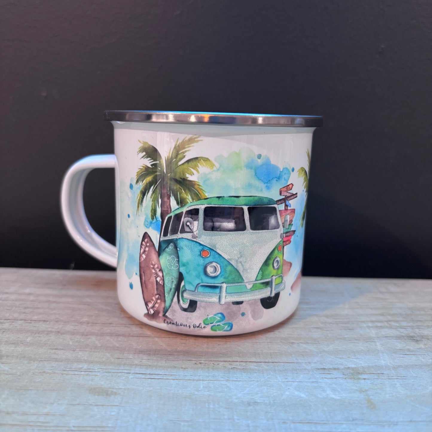 Tasses acier émaillés