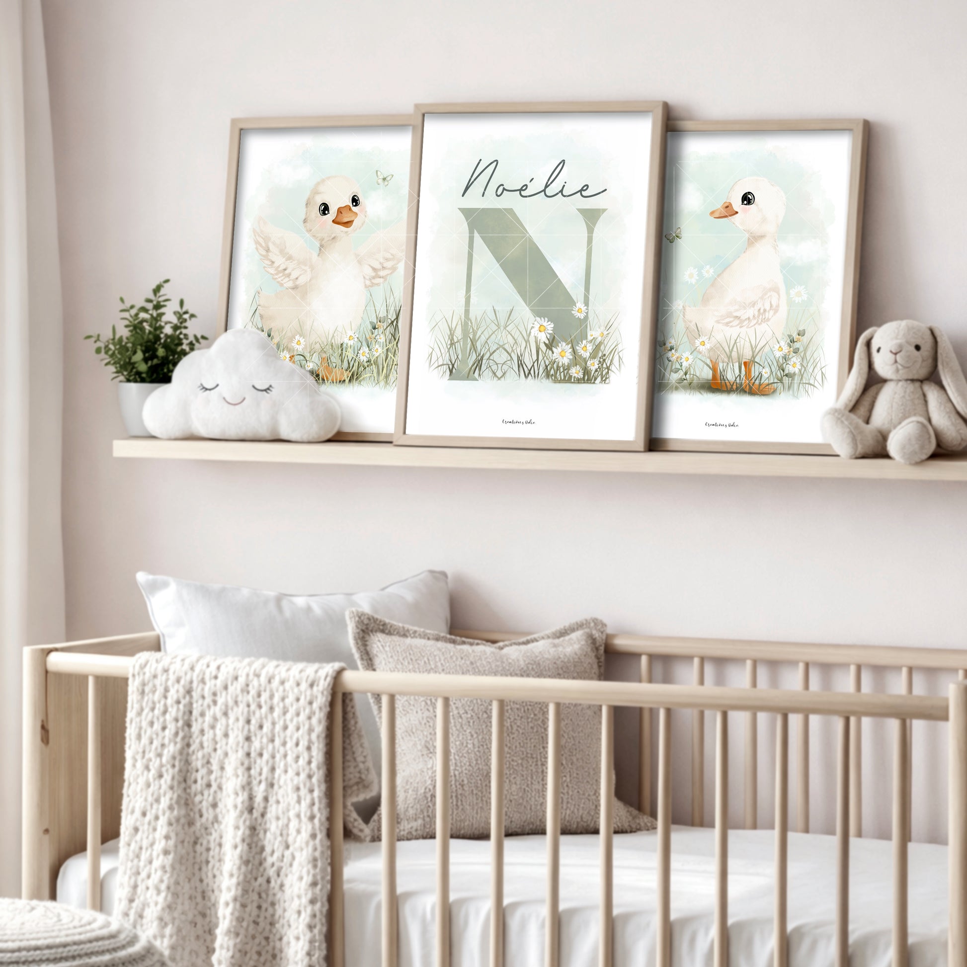Affiche personnalisée pour enfant avec petite oie blanche et marguerites, décor doux pour chambre de bébé avec prénom